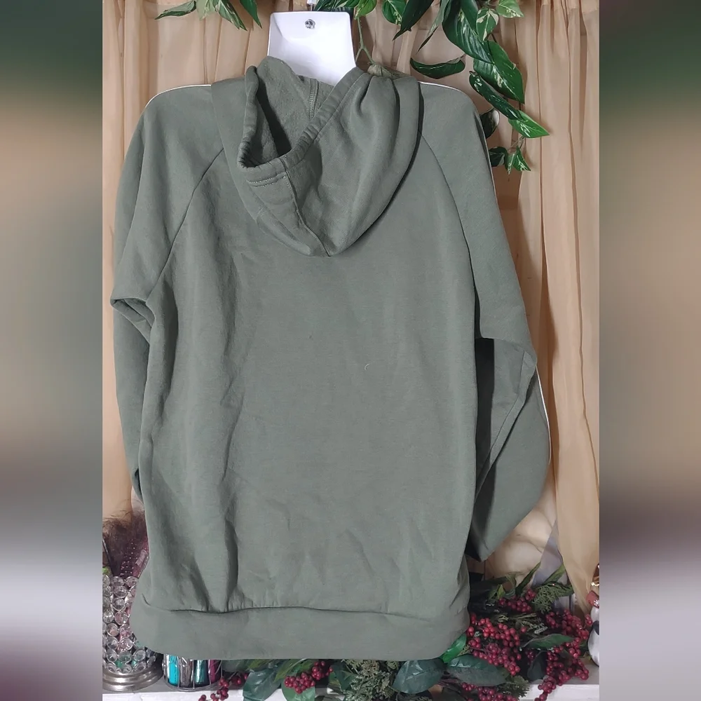 Adidas sweaters for women size M - Picture 3 of 4